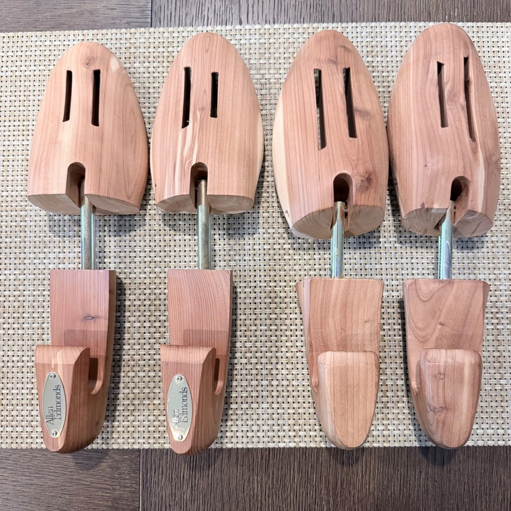 ⁠2 Pairs Cedar Shoe Trees Lot Allen Edmonds Medium & Unbranded Large Split Toe⁠